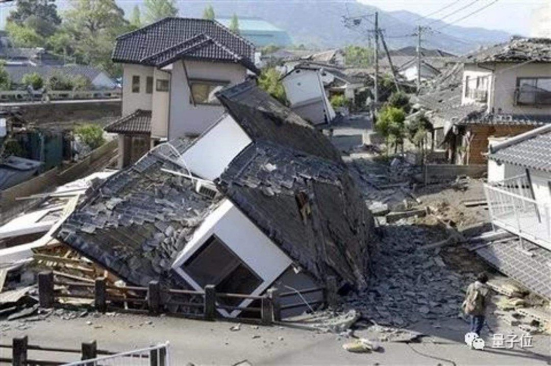 梦见地震，内心的动荡与重生的预兆